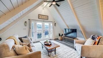 Rumah (2 Bedrooms) | Interior