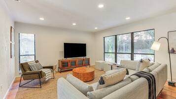 House (4 Bedrooms) | Bahagian dalam