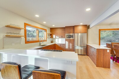 Bright Ketchum Retreat w/ Views & Private Hot Tub!