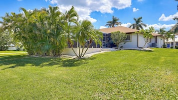 Rumah (2 Bedrooms) | Interior