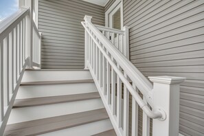 Apartment (4 Bedrooms) | Interior - Spacious Wildwood Condo: Walk to Beach! (Wildwood)