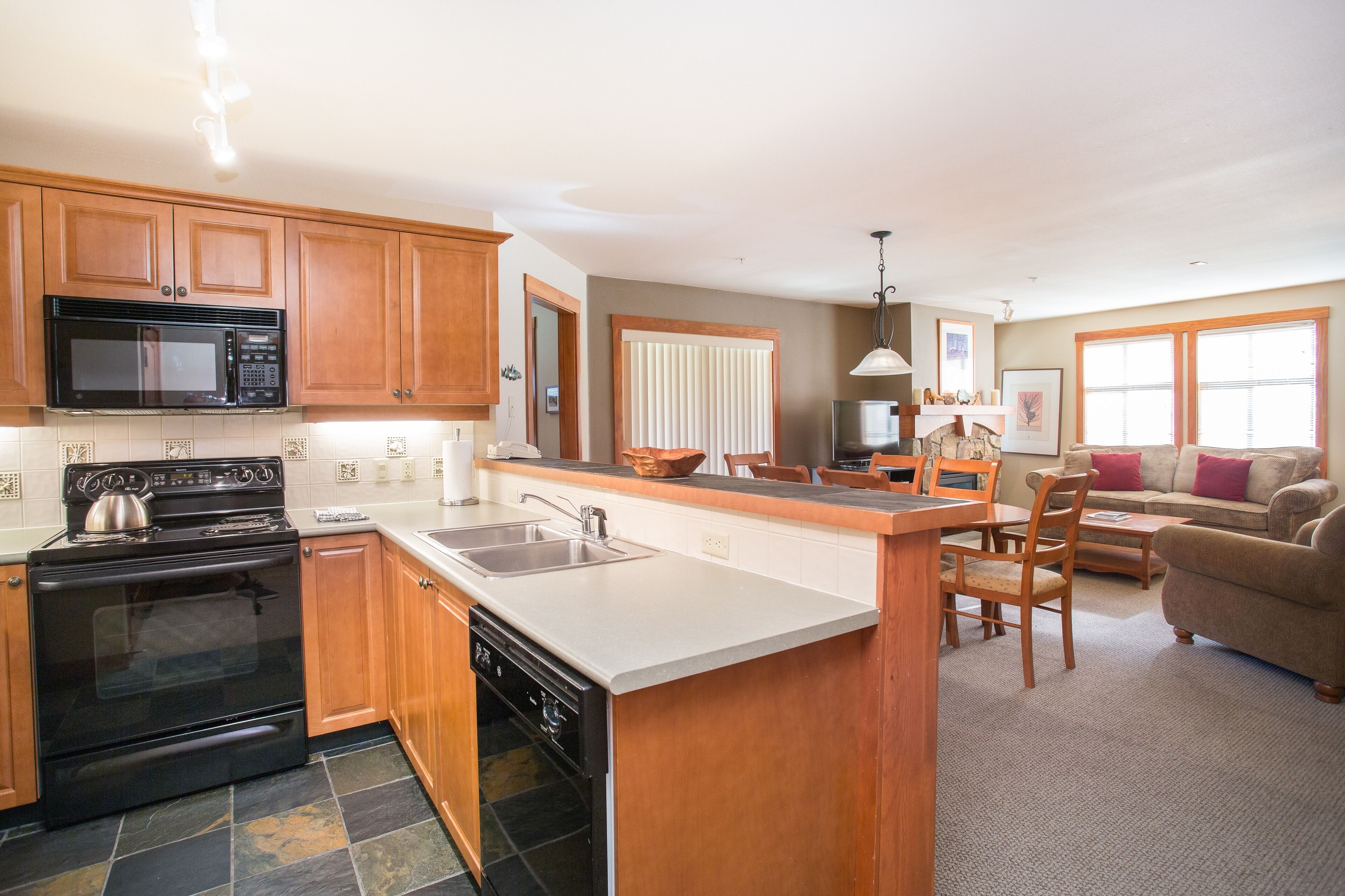 公寓客房, 2 間臥室 | 私人廚房 | 雪櫃、焗爐、咖啡機/沖茶器、多士爐