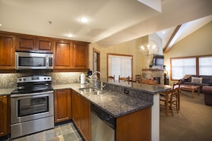 Condo, 2 Bedrooms | Private kitchen | Fridge, oven, coffee/tea maker, toaster - 3322 - Two Bedroom Deluxe Powderhorn Lodge 2 Condo by RedAwning (Salt Lake City)