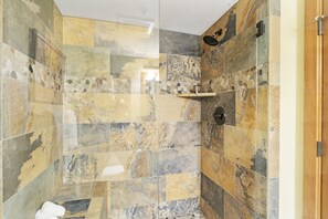 Condo, 2 Bedrooms | Bathroom | Towels, shampoo - 3322 - Two Bedroom Deluxe Powderhorn Lodge 2 Condo by RedAwning (Salt Lake City)