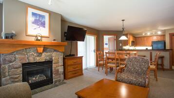 Kondominium, 2 kamar tidur | Interior