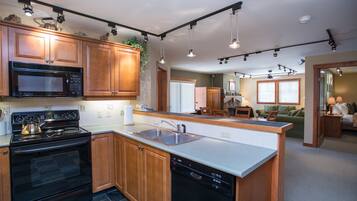 Condo, 2 Bedrooms | Private kitchen | Fridge, coffee/tea maker, toaster