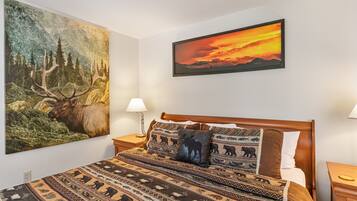 Condo, 2 Bedrooms | 2 bedrooms, free WiFi