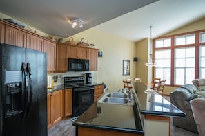 Condo, 2 Bedrooms | Private kitchen | Fridge, oven, coffee/tea maker, toaster - 2405 - Two Bedroom Standard Eagle Springs East 2 Condo by RedAwning (Solitude)
