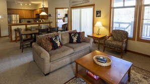Apartment, 2 Schlafzimmer | Wohnbereich