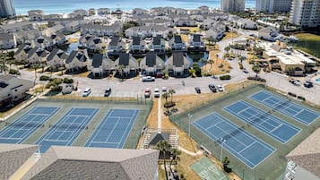 Apartment, 1 Schlafzimmer | Sportplatz