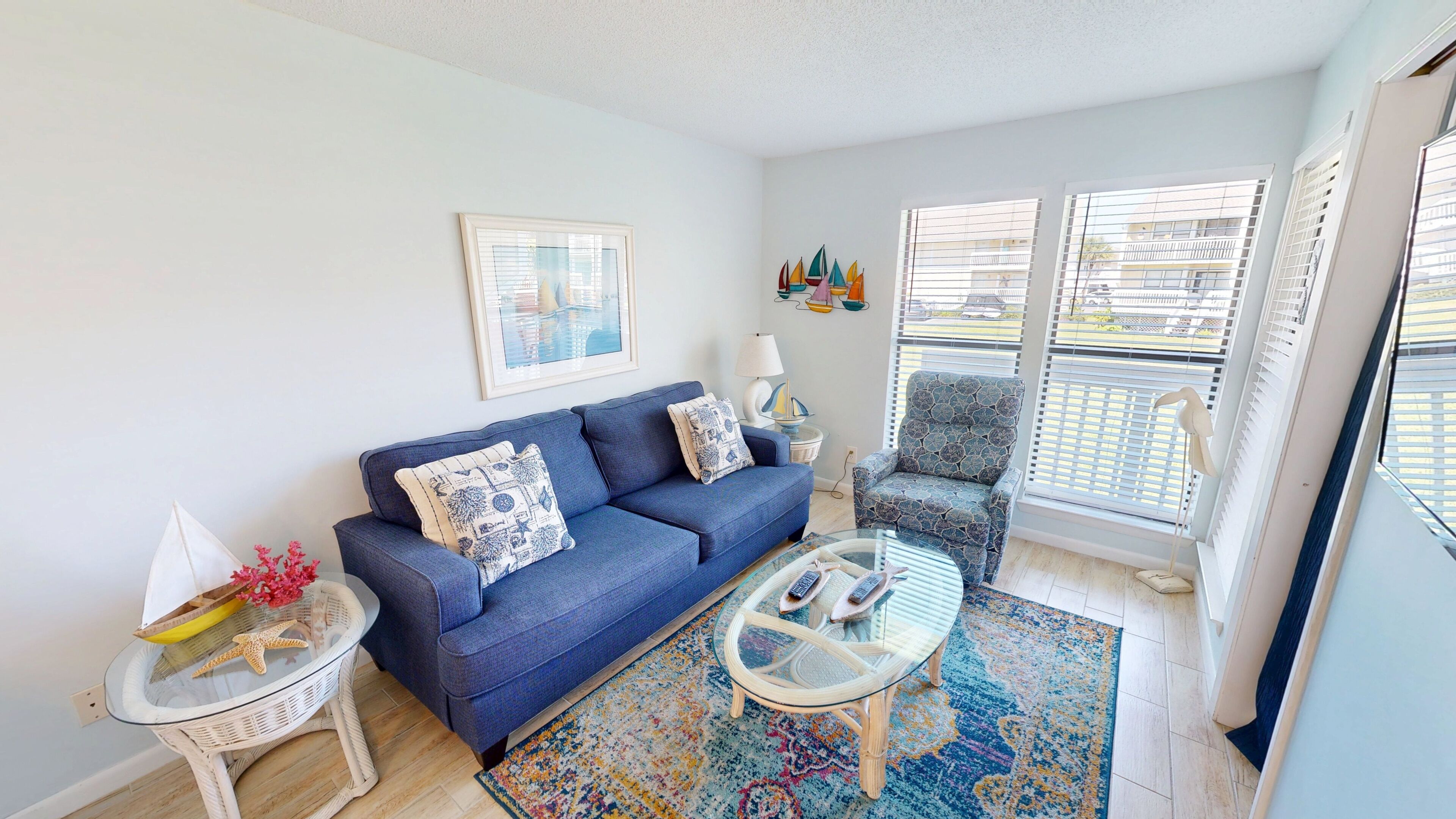Condo, 1 Bedroom | Living area