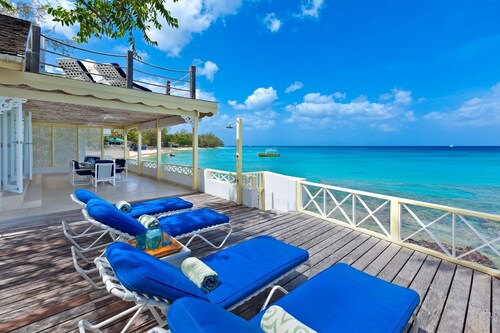 Easy Reach by Blue Sky Luxury