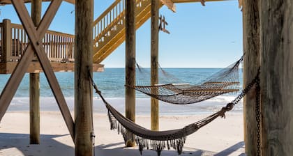 Just Beachy - 103 Tecumseh 4 Bedroom Home by RedAwning