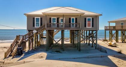 Just Beachy - 103 Tecumseh 4 Bedroom Home by RedAwning