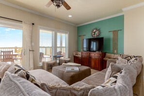 Living area - Just Beachy - 103 Tecumseh 4 Bedroom Home by RedAwning (Dauphin Island)