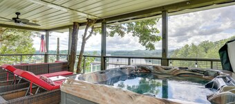 River-view Somerset Home: Large Deck, Fire Pit!