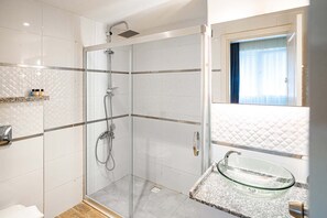 Standard Room, 1 Double Bed with Sofa bed, Smoking, Kitchenette | Bathroom | Combined shower/tub, jetted tub, hair dryer, slippers - Gama Residence (Izmir)