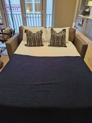 1 soverom, skrivebord, strykejern/-brett og wi-fi