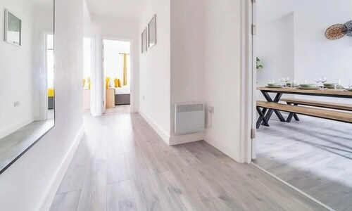 Central Apartment | Contractors & Families | WiFi