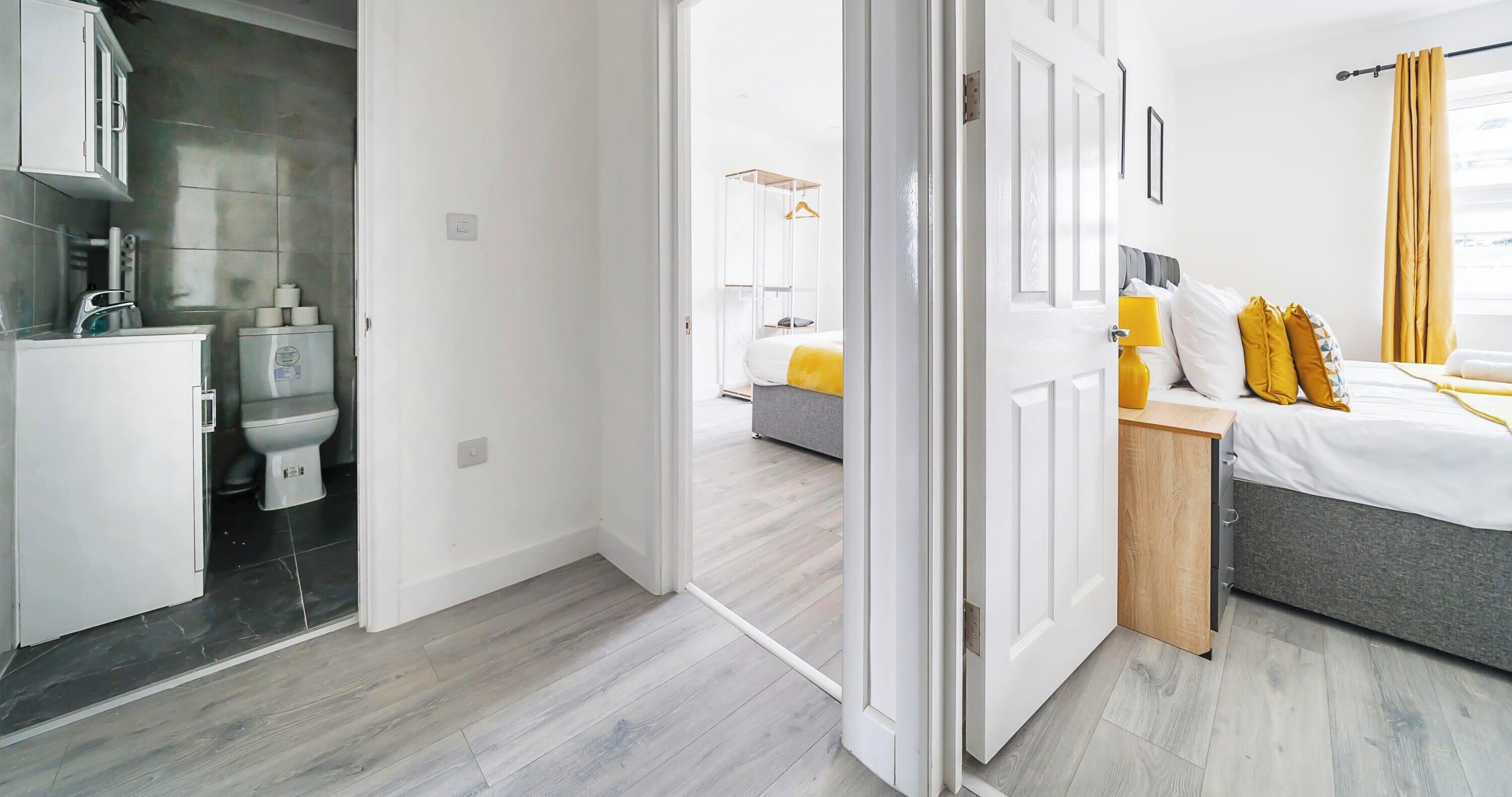 2 makuuhuonetta, työpöytä, silitysrauta/-lauta, Wi-Fi