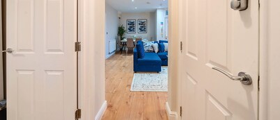 Spacious Apartment, 6 Adults, Smart TV, WiFi