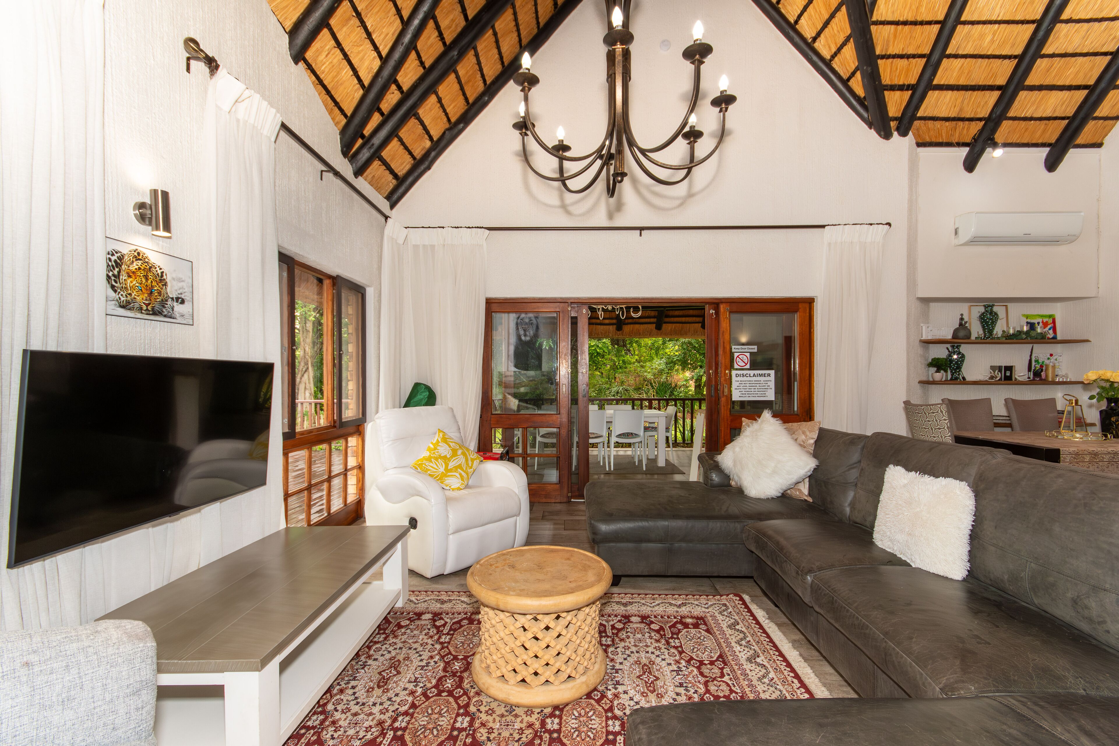 Televisión de pantalla plana