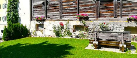 Enceinte de lâhĂ©bergement