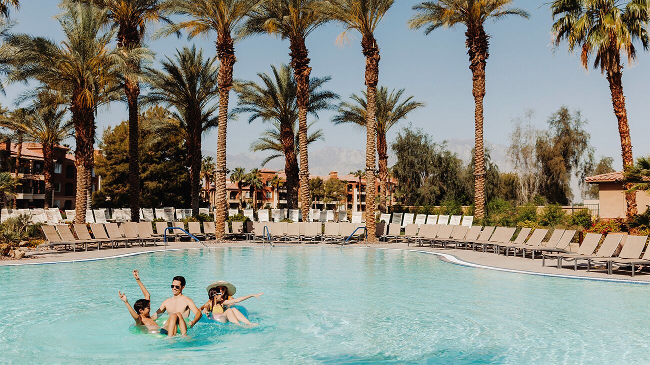 Udendørs pool, opvarmet pool