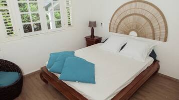 3 quartos, ferros/tĂĄbuas de passar roupa, Wi-Fi, roupa de cama