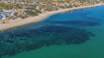 Sillas reclinables de playa, toallas de playa