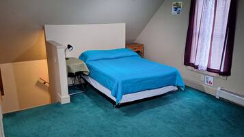 5 bedrooms, WiFi, bed sheets