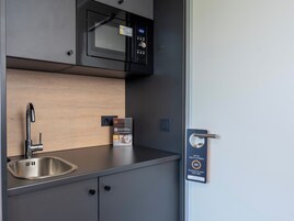 免费 WiFi、床单