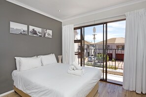 3 chambres, accĂšs au Wi-Fi (inclus), literie fournie