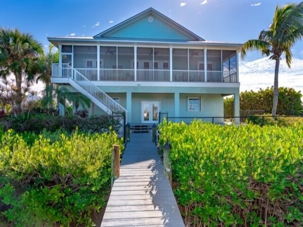 Exterior - Embrace the epitome of coastal living (Placida)