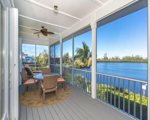 Outdoor dining - Embrace the epitome of coastal living (Placida)