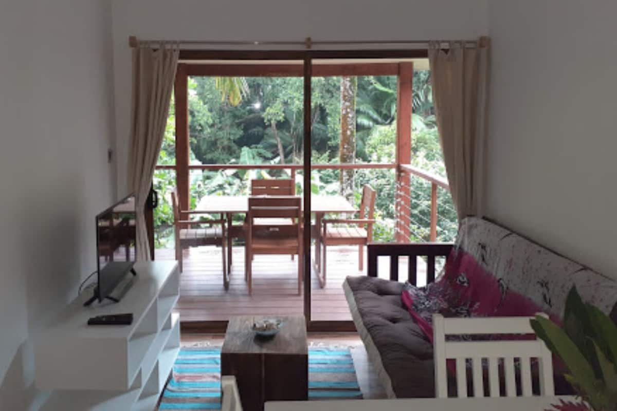 Standard-Chalet, 1 Schlafzimmer, Gartenblick | Wohnzimmer