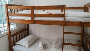 Comfort Apartment | 3 bedrooms, iron/ironing board, free WiFi
