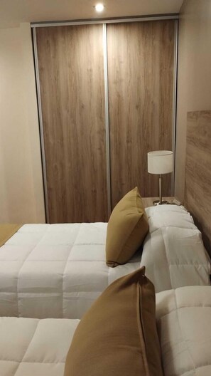 Standard Twin Room | In-room safe, free WiFi, bed sheets - Intersur Hotel La Cumbre (La Cumbre)