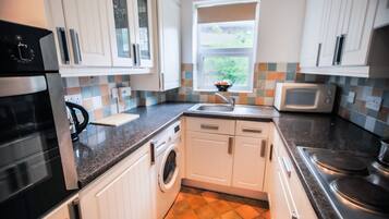 Apartment | Private kitchen