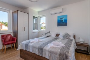 2 bedrooms, iron/ironing board, WiFi, bed sheets - Villa Valencan 3 by Villsy (Peroj)