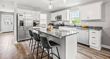 Bourbon Trail Near Buffalo Trace-Hot Tub, Fire Pit, BBQ Grill