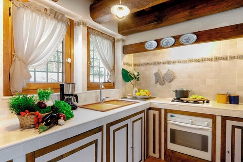 Casatorre 6+2, Emma Villas