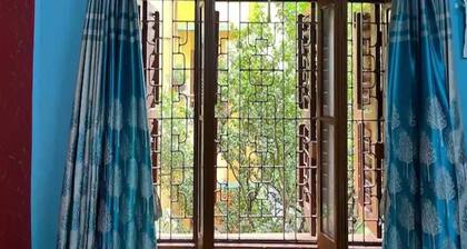 Home away from Home in a city with Garden View.
Experience the magic yourself