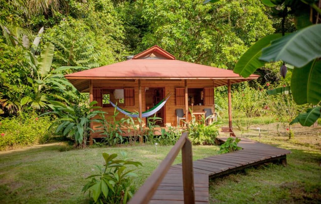 Bungalow Romantique sur la Plage - Proche Termales