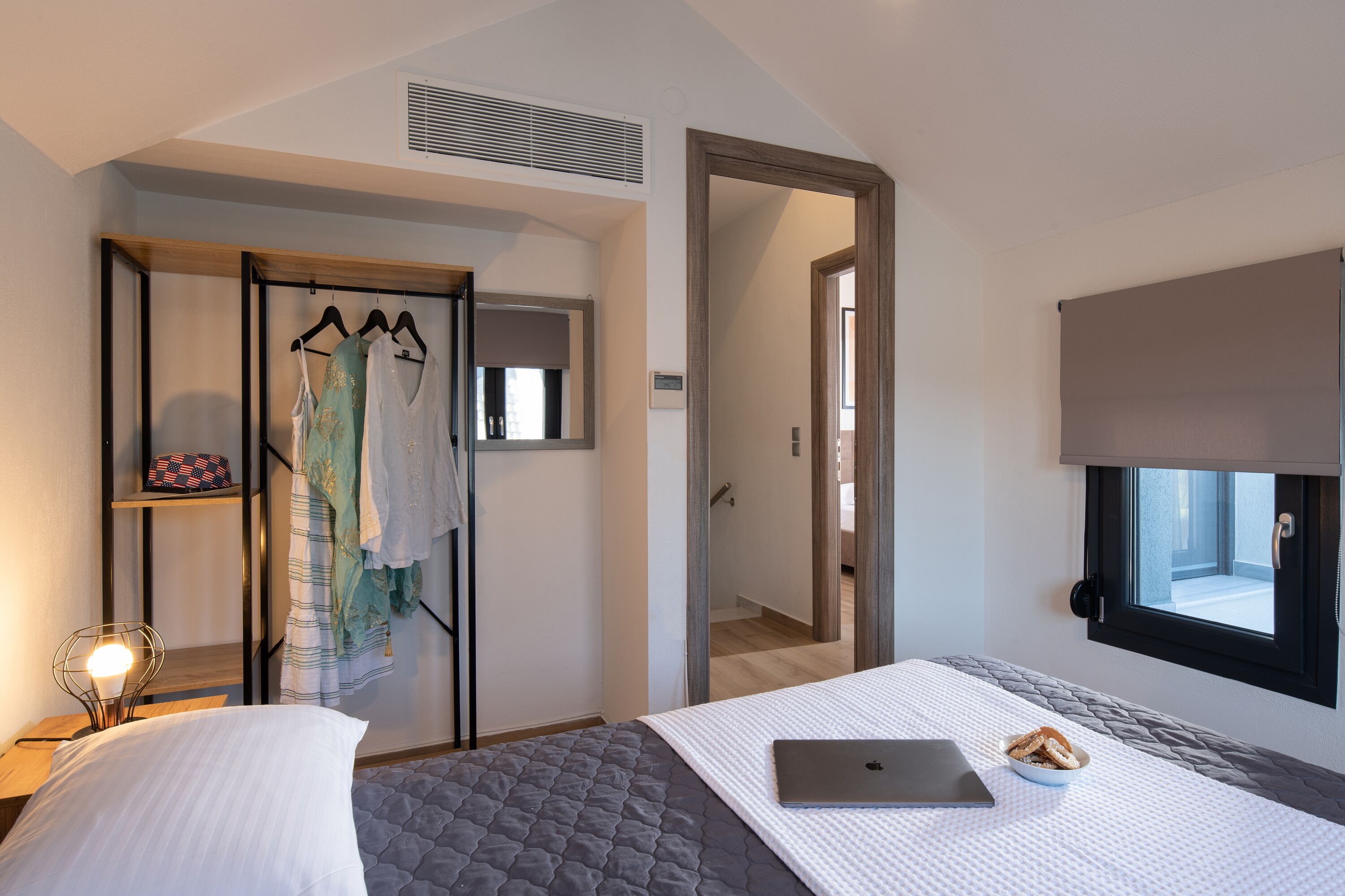 3 bedrooms, soundproofing, iron/ironing board, free WiFi