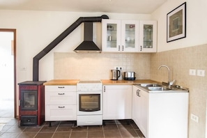 Refrigerador, horno, placa de cocina, tostadora