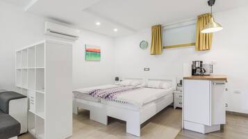 2 Schlafzimmer, Bügeleisen/Bügelbrett, Reisekinderbett, kostenloses WLAN