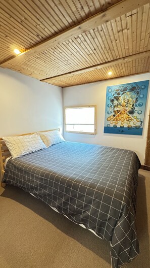 3 bedrooms, desk, free WiFi, bed sheets - Hisa Luciano offers a perfect stay for groups till 5, who wants to enjoy the Soca Valley (Srpenica)