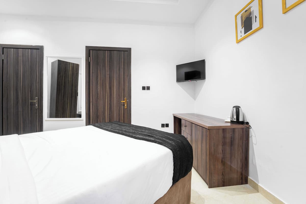 3 kamar tidur, seprai katun Mesir, seprai premium, dan busa memori