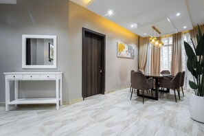 Business Apartment | In-room dining - The Azaria Hotel & Apartment (Lekki)